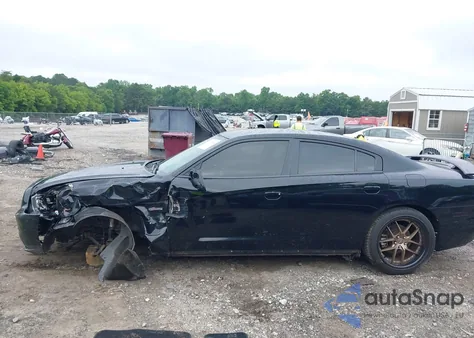 2014 Dodge Charger R/T 100Th Anniversary z USA, uszkodzony, nr VIN 2C3CDXCT1EH322332
